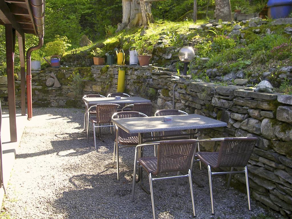 Hostel Baracca Backpacker Aurigeno Exteriér fotografie